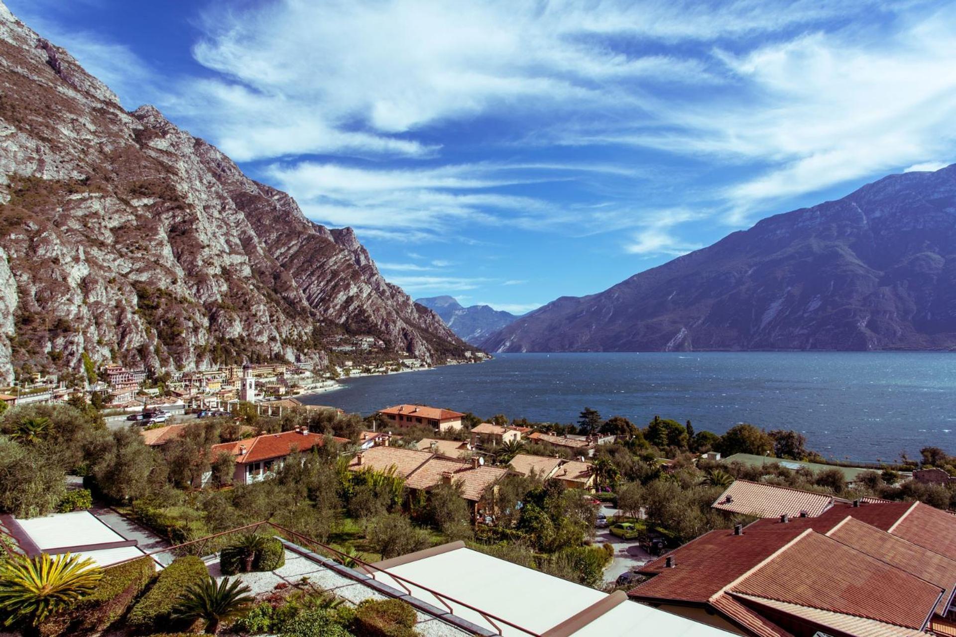 Hotel Ilma Lake Garda Resort ลีโมเนซุลการ์ดา ภายนอก รูปภาพ