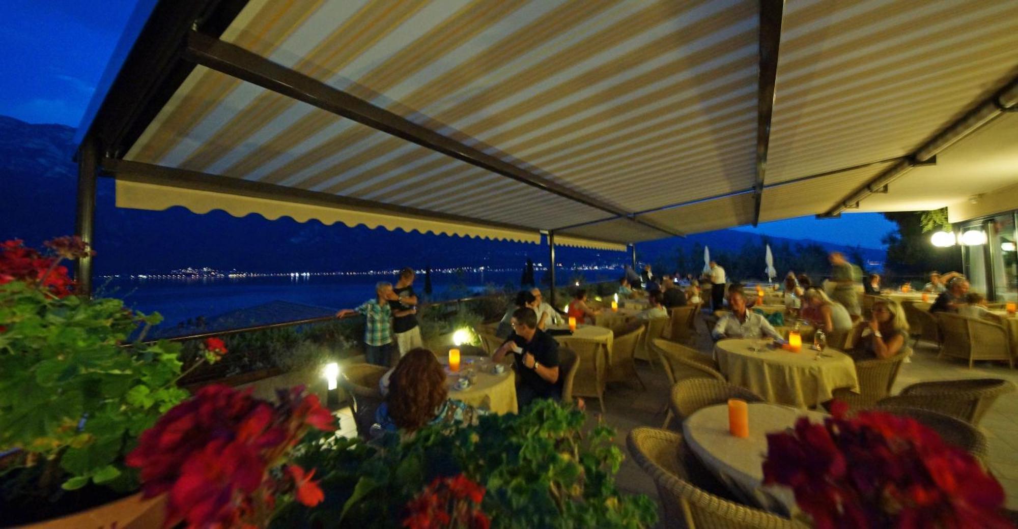 Hotel Ilma Lake Garda Resort ลีโมเนซุลการ์ดา ภายนอก รูปภาพ