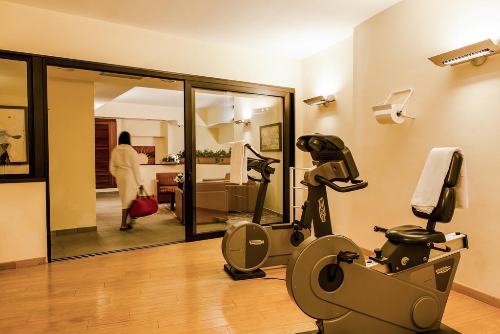 Hotel Ilma Lake Garda Resort ลีโมเนซุลการ์ดา ภายนอก รูปภาพ