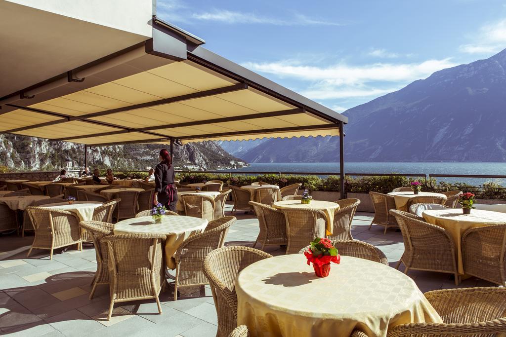 Hotel Ilma Lake Garda Resort ลีโมเนซุลการ์ดา ภายนอก รูปภาพ